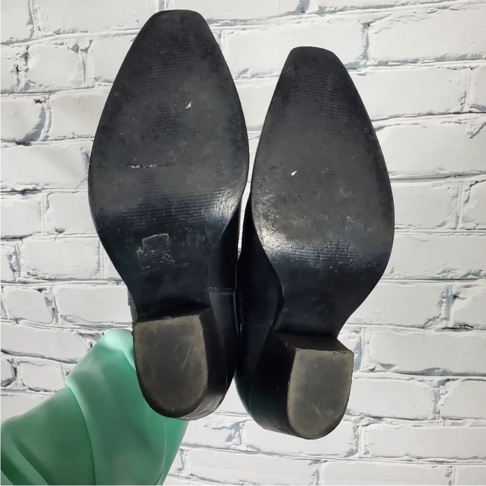 Everlane The Western Boot in Black - Picture 6 of 7